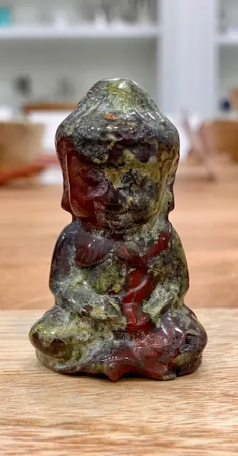 Bouddha Jaspe Sang de Dragon