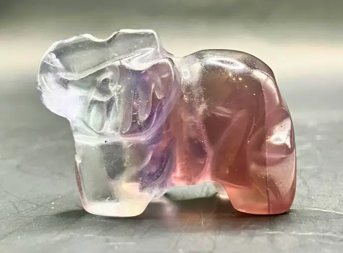 Eléphant en Fluorine multicolore