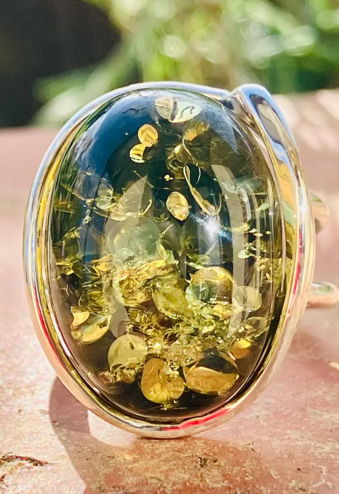 Bague Ambre verte naturelle