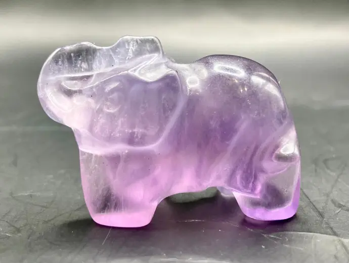 Eléphant en Fluorine Violette