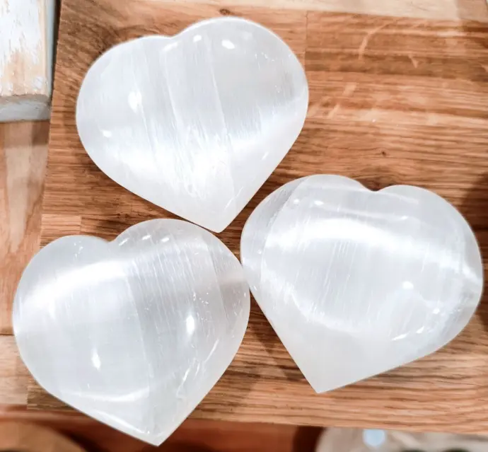 Cœur en Sélénite blanche