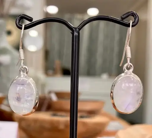 Boucles d'oreilles Pierre de Lune bleutée