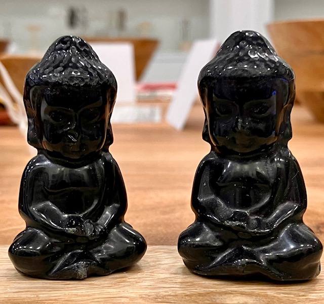 Bouddha en Obsidienne Noire